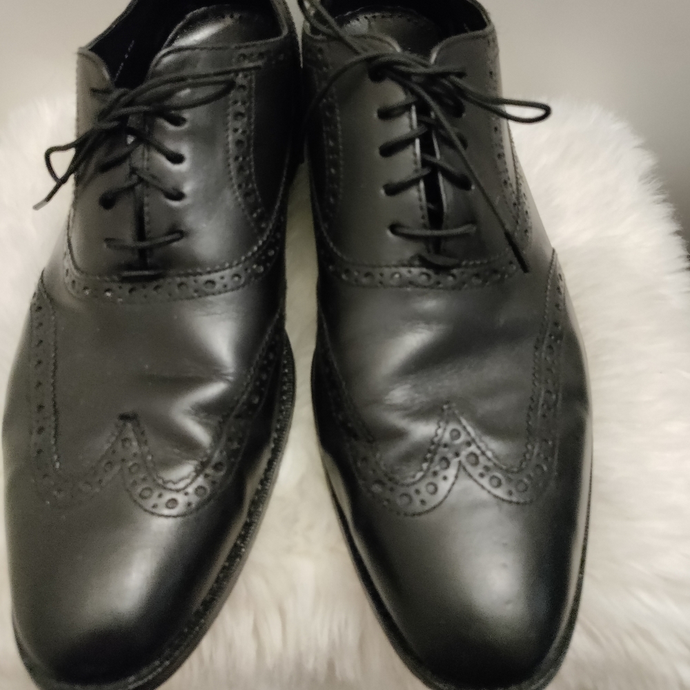 Mens Cole Hann Dress shoes 11.5M